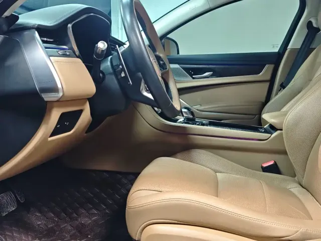 Jaguar Jaguar XFL 2021 XFL 2.0T P250 2WD Premium Luxury Edition — Фото автомобиля 6