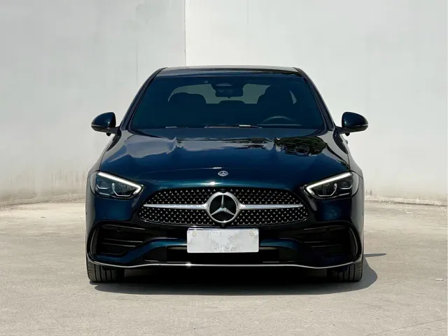 Mercedes-Benz C-Class — Фото автомобиля 2