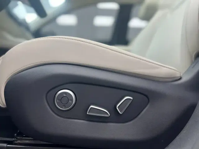 Changan Qiyuan Q05 — Фото автомобиля 5