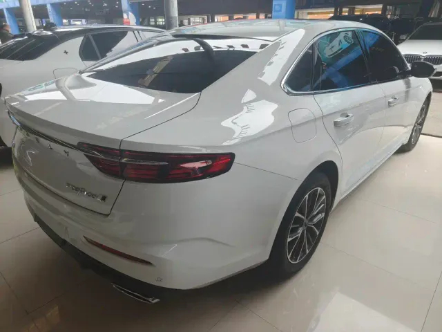 Geely Xingrui — Фото автомобиля 4