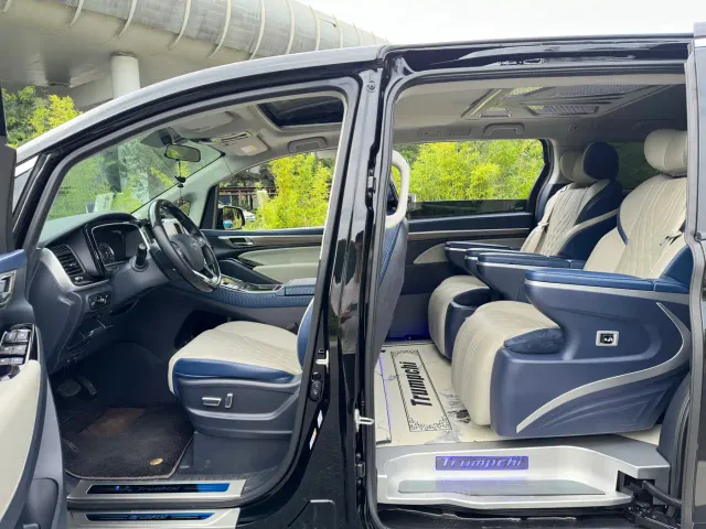 GAC Trumpchi M8 — Фото автомобиля 13