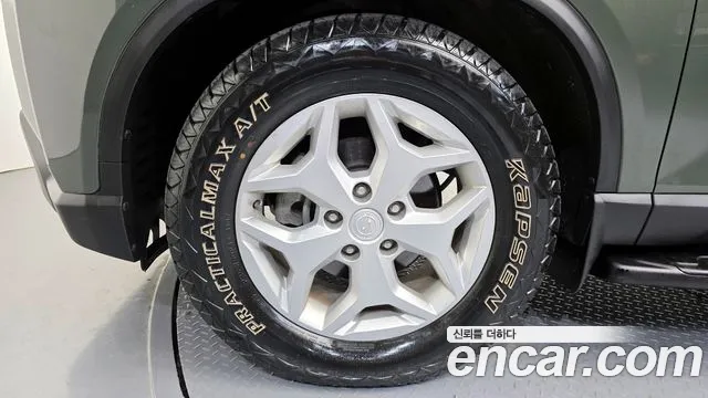 KG_Mobility_Ssangyong Rexton Новый Rexton Sport Khan Дизель 2.2 4WD — Фото автомобиля 5