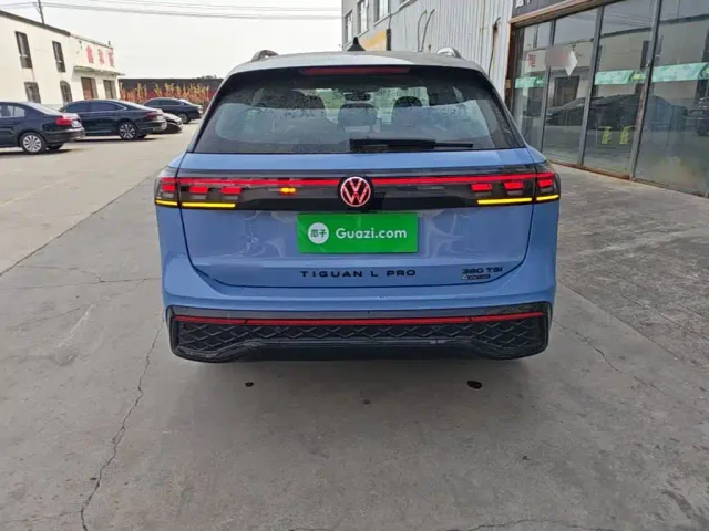 Volkswagen Tiguan L — Фото автомобиля 5