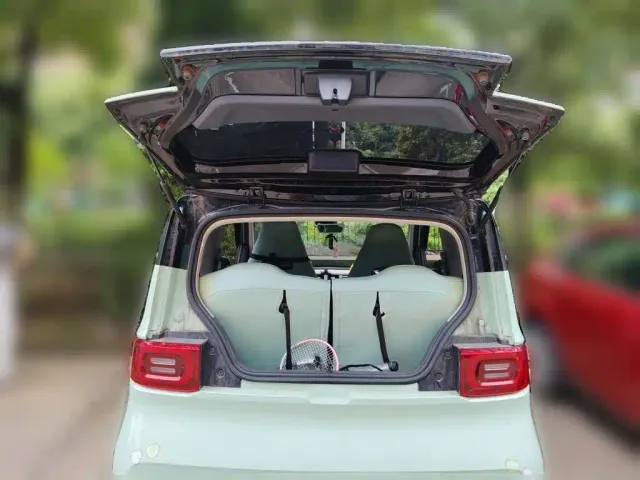 Wuling Hongguang Mini EV — Фото автомобиля 9