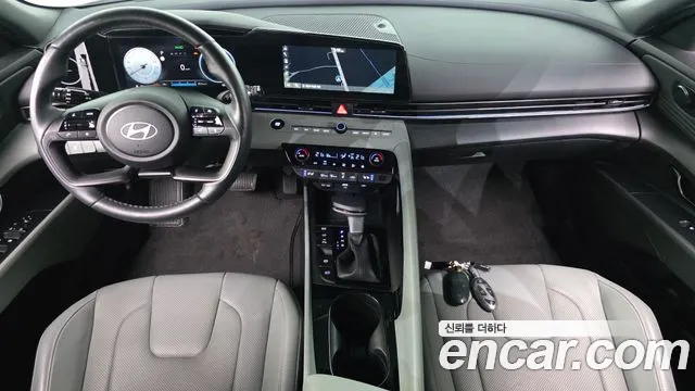 Hyundai Avante — Фото автомобиля 10