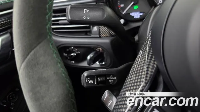 Porsche Macan — Фото автомобиля 29