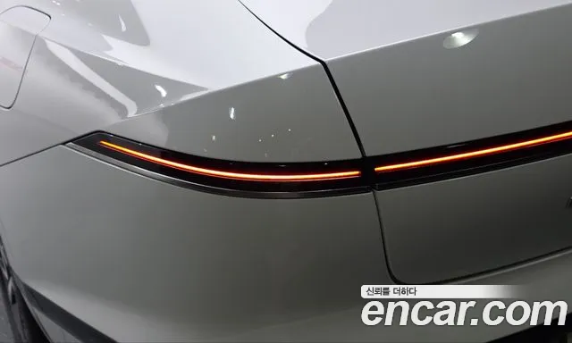 Hyundai Grandeur GN7 — Фото автомобиля 8