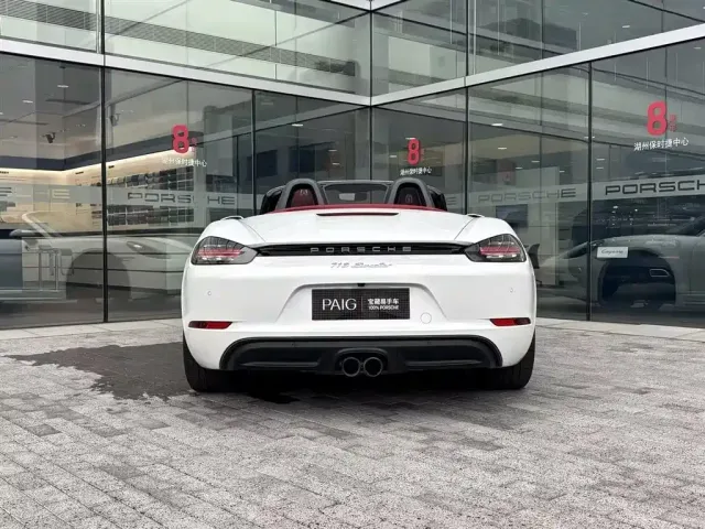 Porsche 718 — Фото автомобиля 6