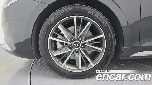 Hyundai Grandeur New — Фото автомобиля 5