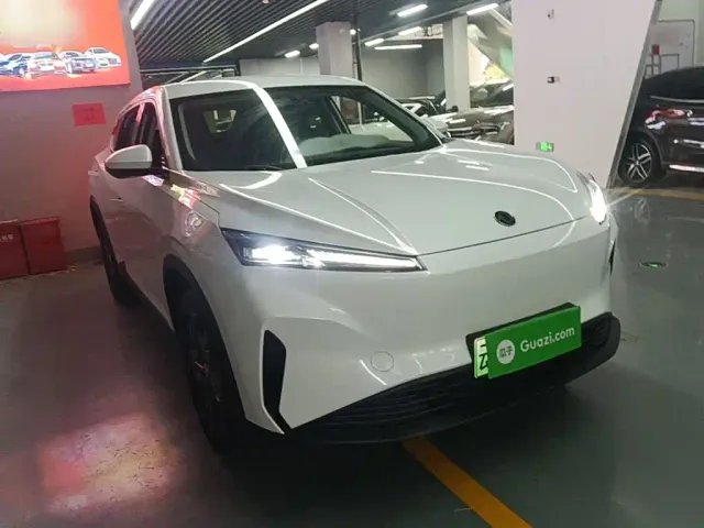 Dongfeng SKY EV01 — Фото автомобиля 3