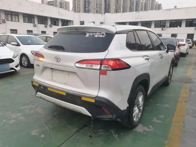 Toyota Corolla Cross — Фото автомобиля 6