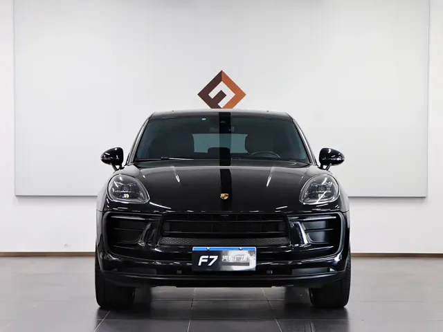 Porsche Macan — Фото автомобиля 2