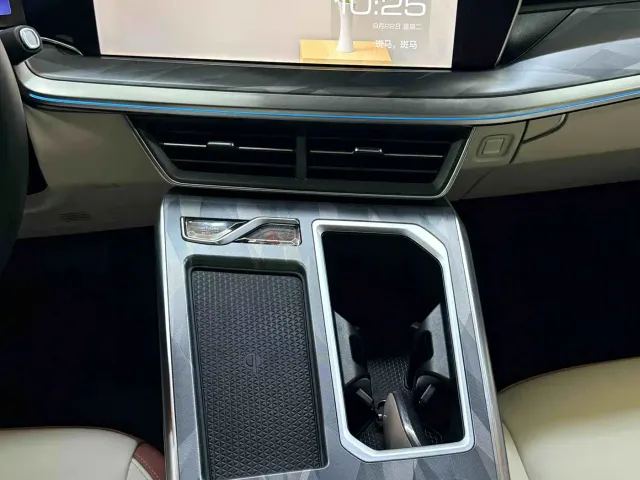 Haval Haval Shenshou 2022 1.5T Smart Enjoyment Edition — Фото автомобиля 8