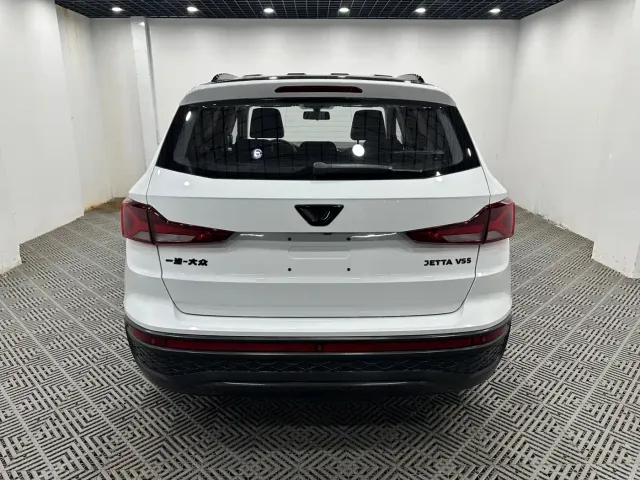 Jetta VS5 — Фото автомобиля 8