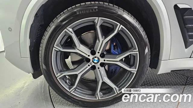 BMW X5 — Фото автомобиля 5