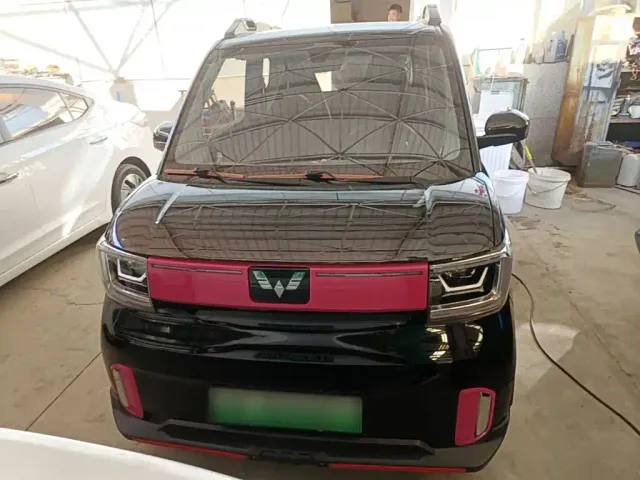 Wuling Hongguang Mini EV — Фото автомобиля 2