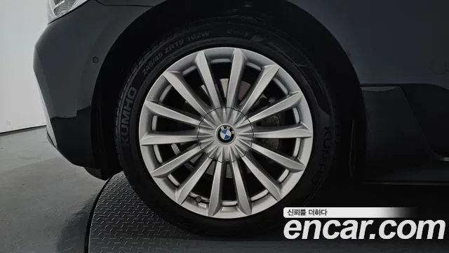 BMW Gran Turismo — Фото автомобиля 4