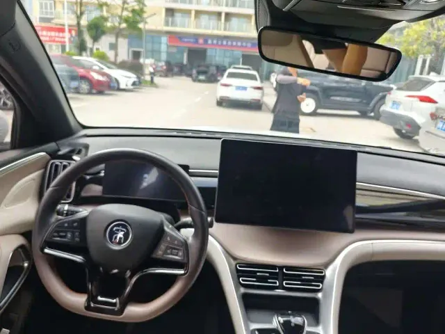 BYD Song Pro — Фото автомобиля 6