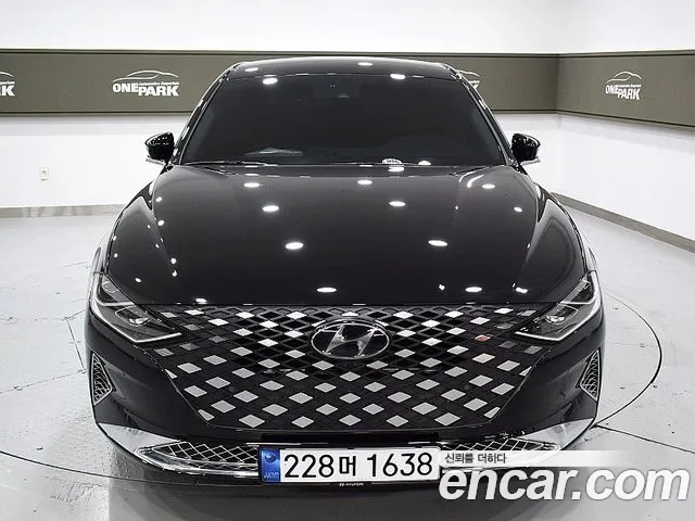 Hyundai Grandeur Новый Grandeur IG 3.0 LPi (Для проката) — Фото автомобиля 3