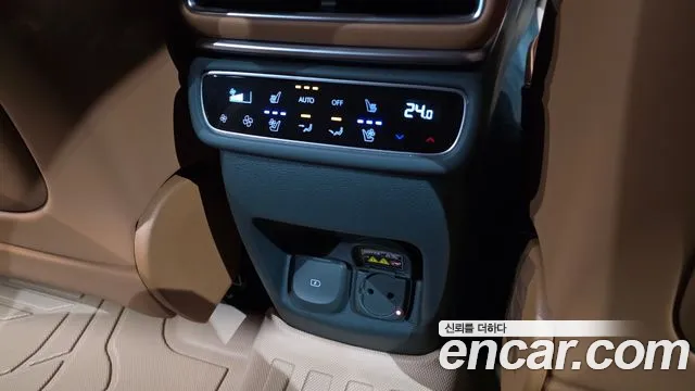 Genesis GV80 2.5T Бензин AWD — Фото автомобиля 27