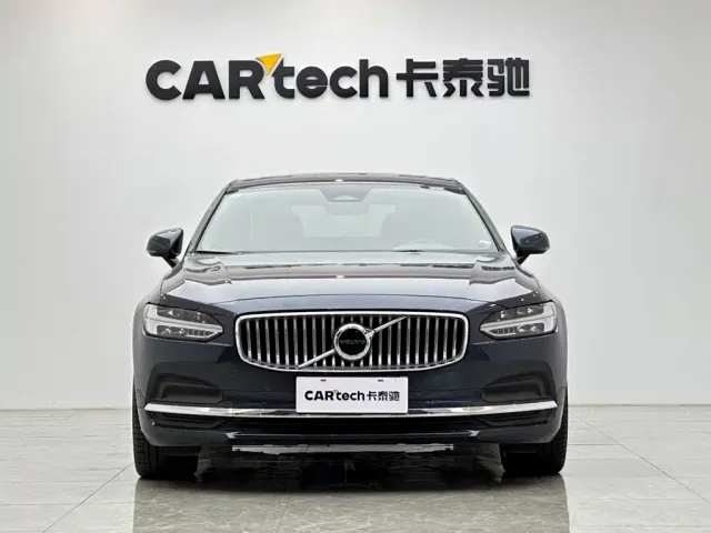 Volvo S90 — Фото автомобиля 7