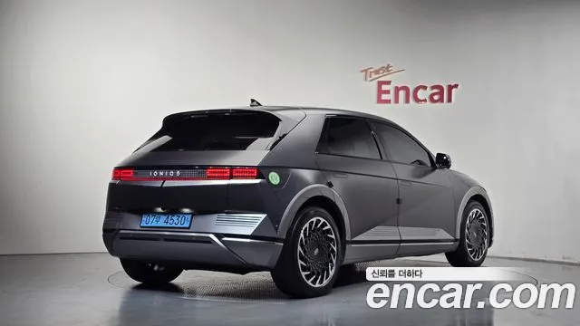 Hyundai Ioniq 5 — Фото автомобиля 2
