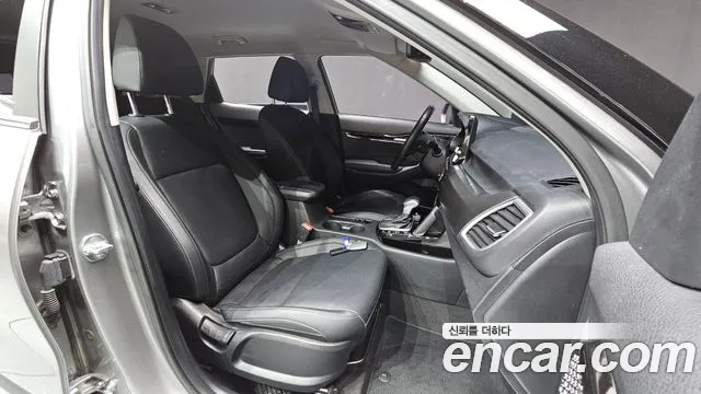 Kia Seltos New — Фото автомобиля 16