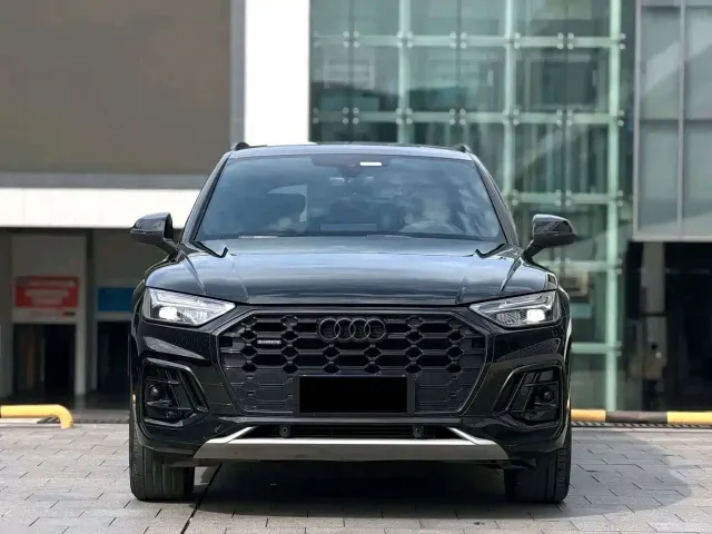 Audi Q5L — Фото автомобиля 2