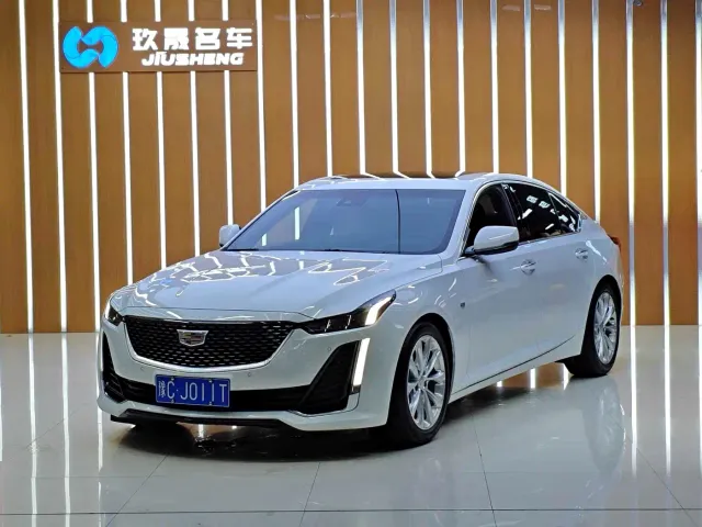 Фотография автомобиля — Cadillac CT5