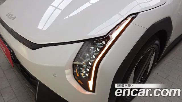 Kia EV4 — Фото автомобиля 21