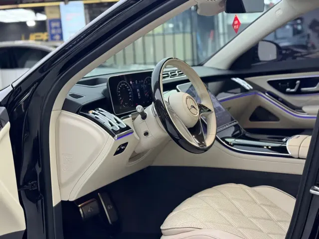 Mercedes-Benz Maybach S-Class — Фото автомобиля 4