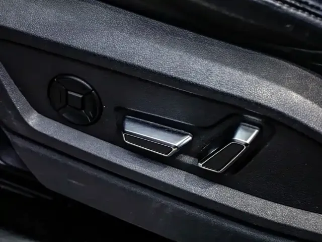 Audi Q6 — Фото автомобиля 14