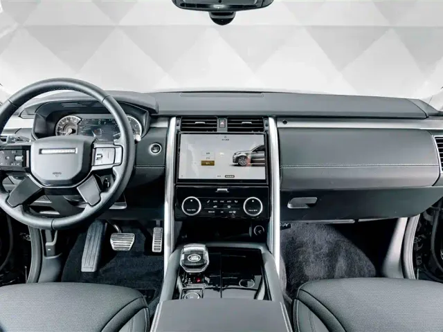 Land Rover Discovery 2023 360PS R-Dynamic SE — Фото автомобиля 12