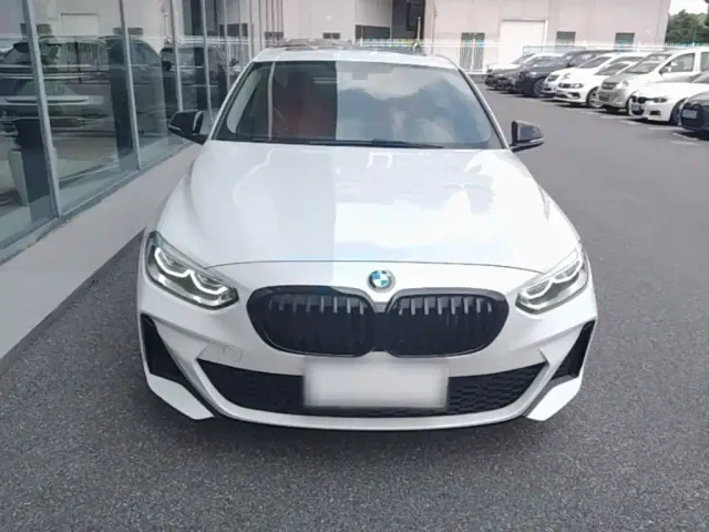 BMW 1 Series — Фото автомобиля 2