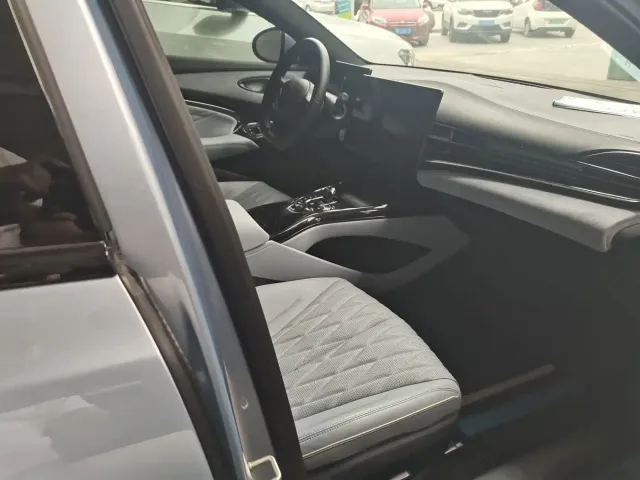 BYD Seal — Фото автомобиля 4