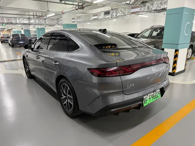 BYD Qin L — Фото автомобиля 5
