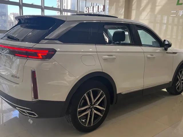 Bestune T99 — Фото автомобиля 7