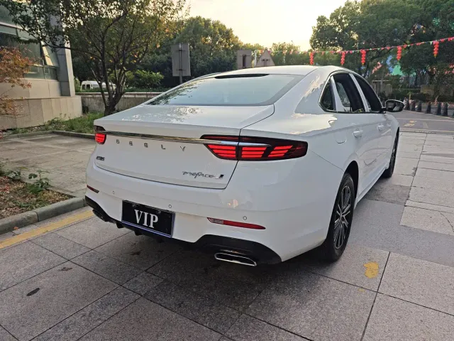 Geely Xingrui — Фото автомобиля 13