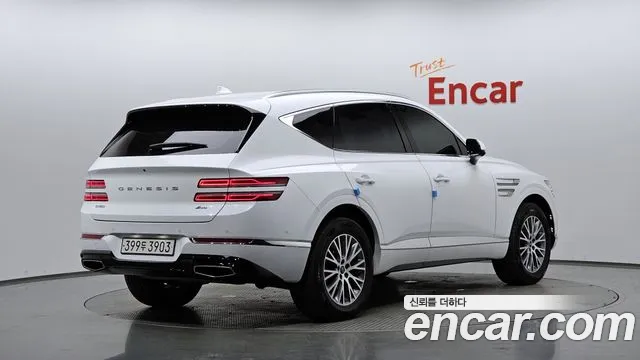Genesis GV80 — Фото автомобиля 2