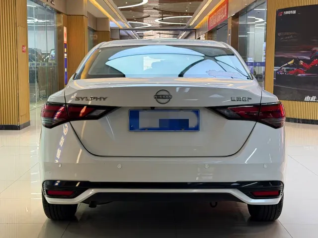 Nissan Sylphy — Фото автомобиля 5