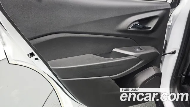 ChevroletGMDaewoo Trax Trax Кроссовер — Фото автомобиля 20