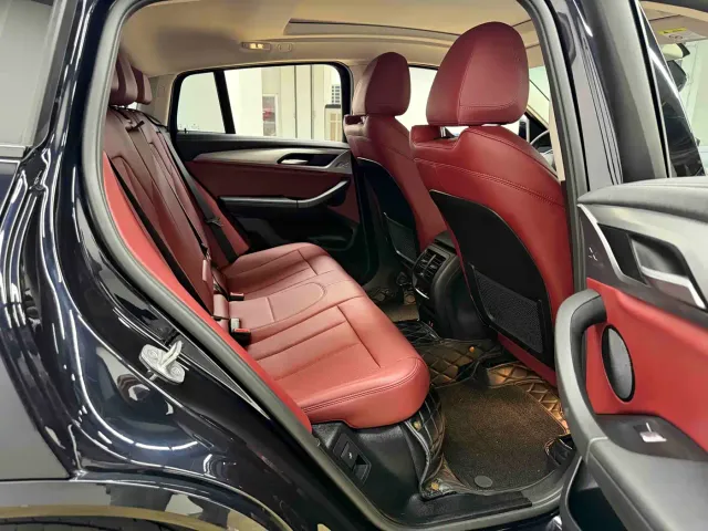 BMW X4 — Фото автомобиля 23
