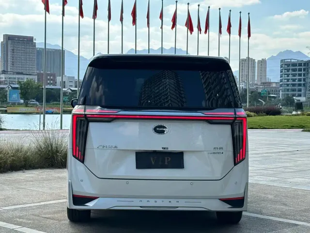 GAC Trumpchi M8 — Фото автомобиля 8