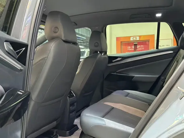 Volkswagen ID.4 Crozz — Фото автомобиля 8