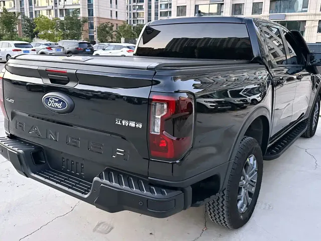 Ford Ranger — Фото автомобиля 6