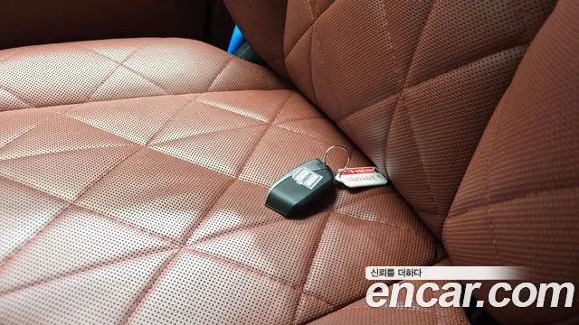 BMW iX — Фото автомобиля 16
