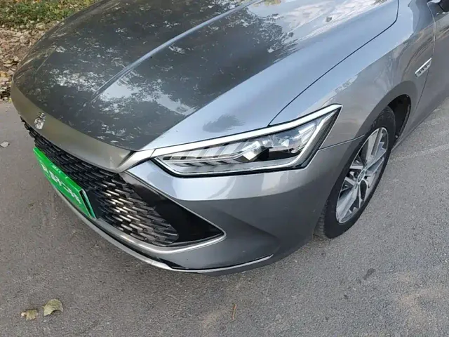 BYD Qin PLUS — Фото автомобиля 23