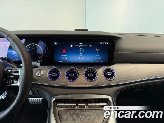 Mercedes-Benz AMG GT 4 двери 43 4MATIC+ — Фото автомобиля 19