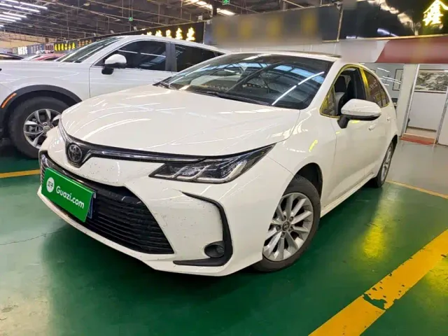 Фотография автомобиля — Toyota Corolla
