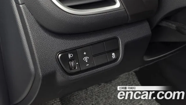Kia Seltos — Фото автомобиля 27